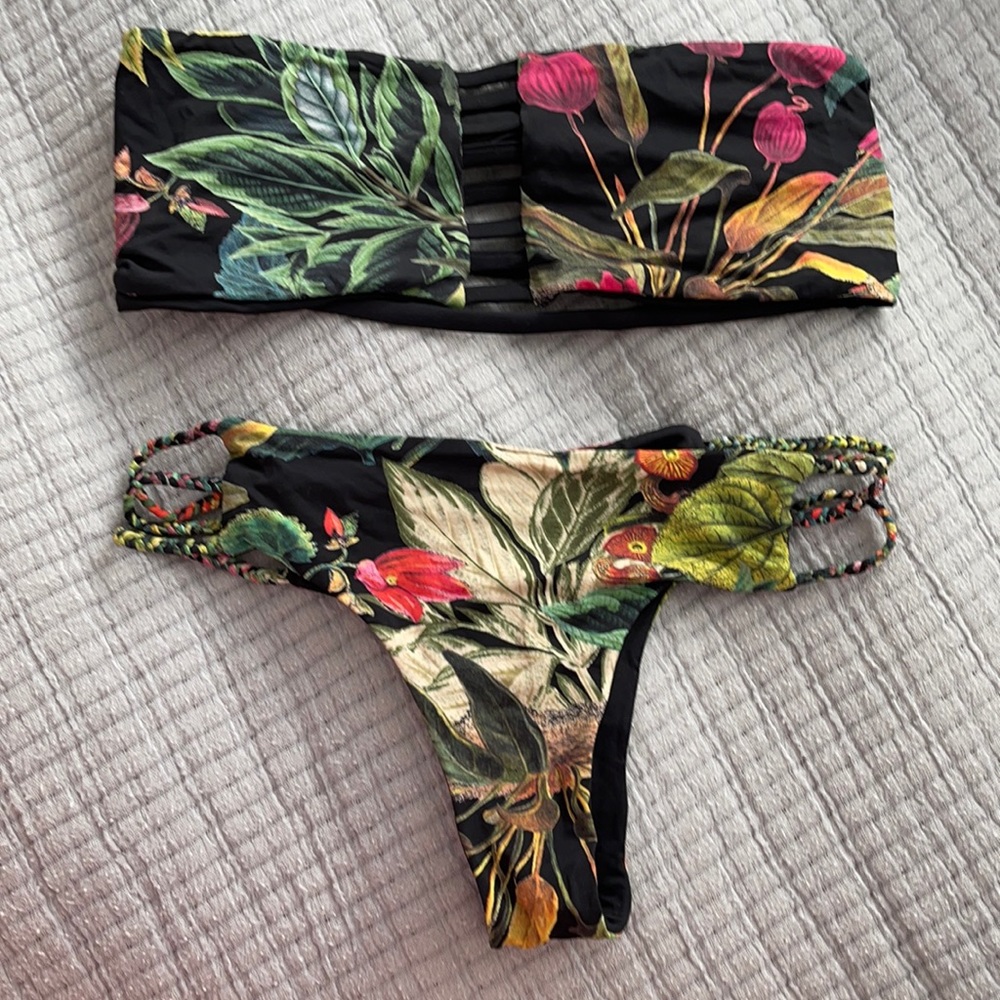 San Lorenzo Bikini